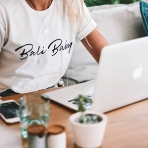 content-pixie-PSie8BkuB0w-unsplash